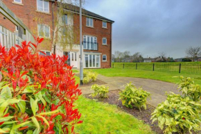 2-BR Apartment, En-suite, Allocated Parking, next to Playground